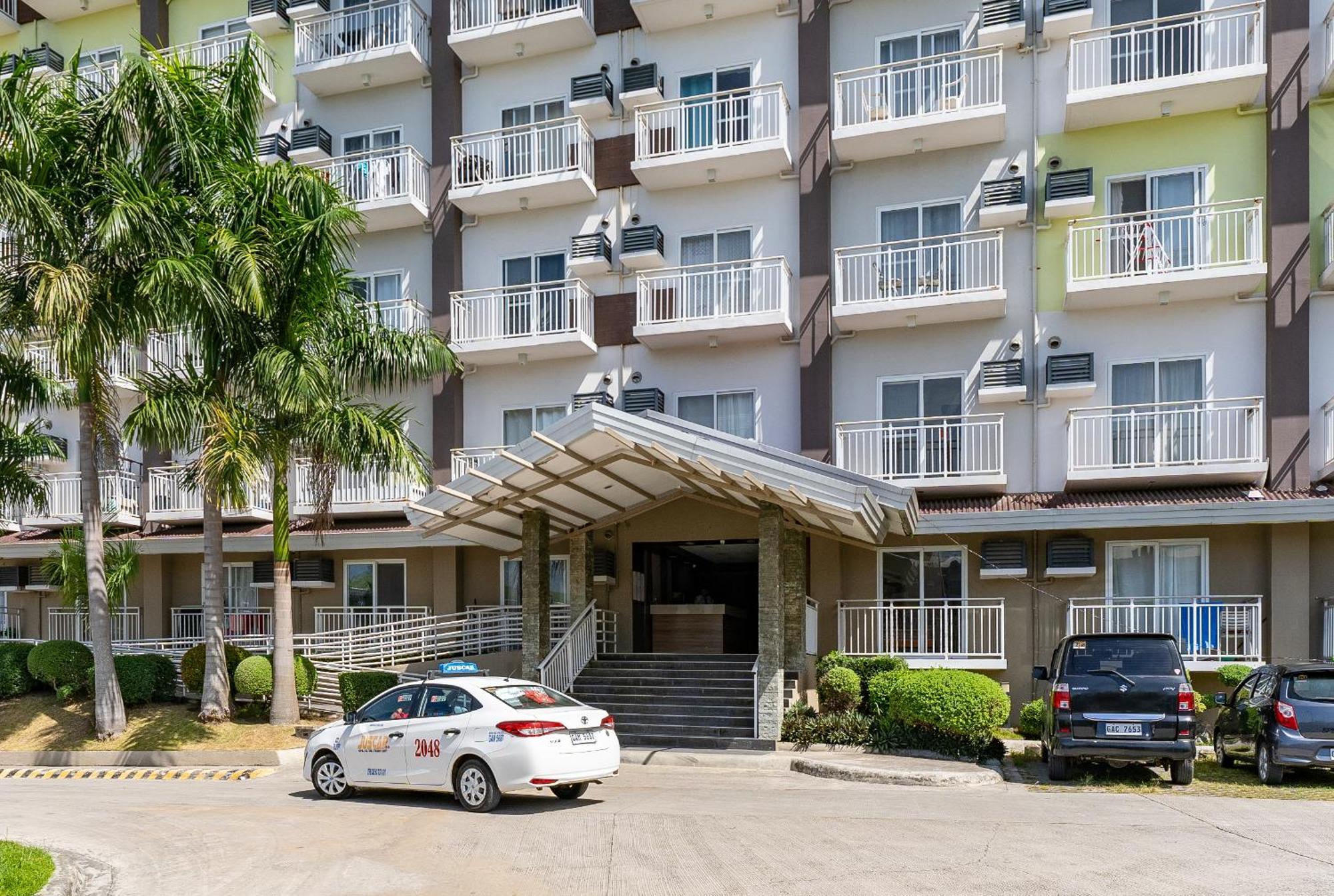 537 Amani Luxury Suite, 3 Minutes To Airport,With Gym & Pool, Fast Wi-Fi, Free Netflix Lapu-Lapu City Exterior photo